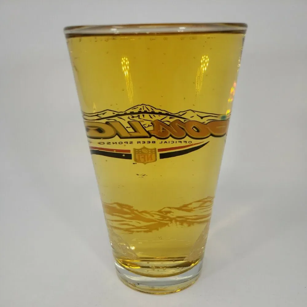 Coors Light NFL Official Beer Sponsor Pint Glass Vintage Rocky Mountains 16 oz